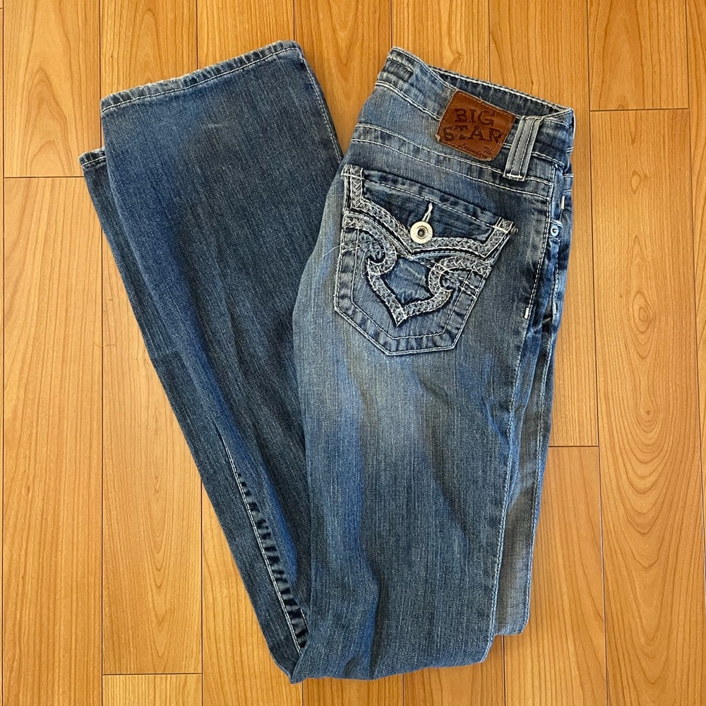 Big Star Jeans! Size 25 Long! Little worn at the bottoms